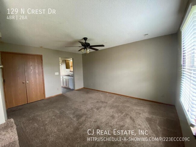 Foto del edificio - 129 N Crest Dr
