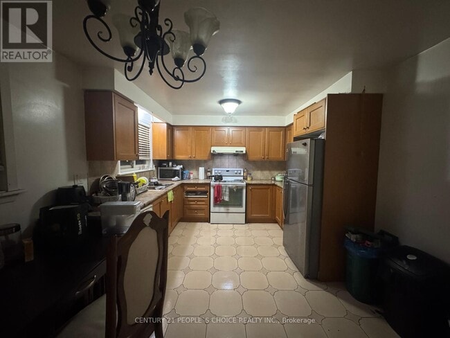 Building Photo - 7523 Middlebrook St