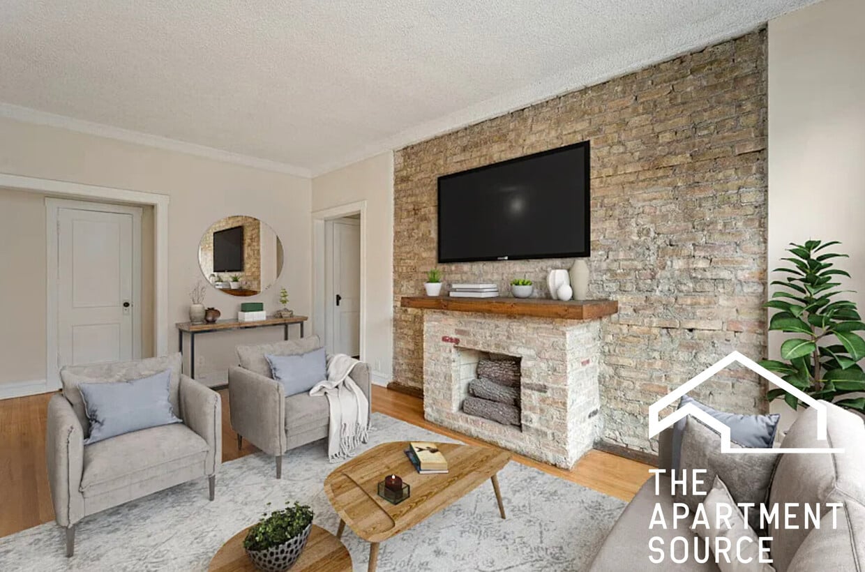 Primary Photo - 3523 N Racine Ave