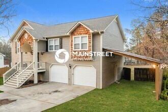 Building Photo - 64 Willow Bend Dr NW