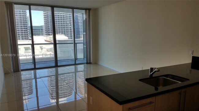 Foto del edificio - 1111 SW 1st Ave