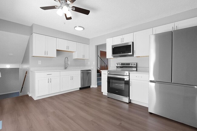 Building Photo - 3114 Glenshaw Ave