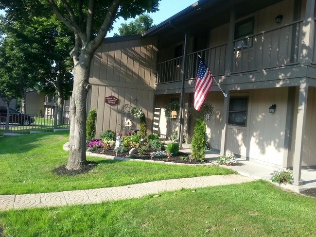 Building Photo - Ontario Village Apartments - 395-7