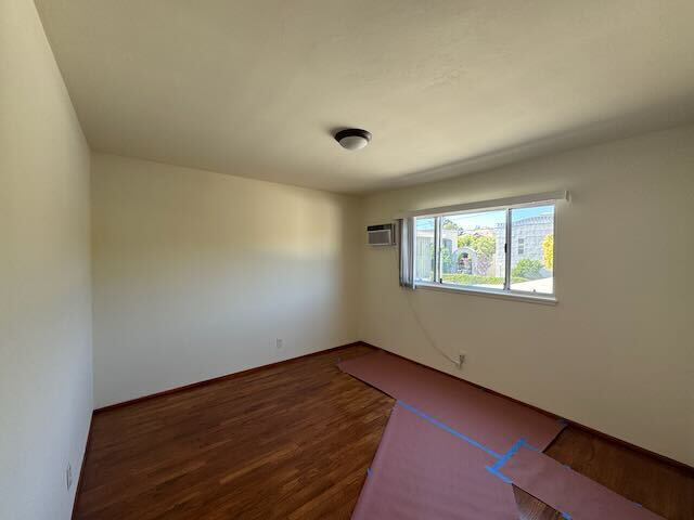 Bedroom - 1125 Huntington Dr