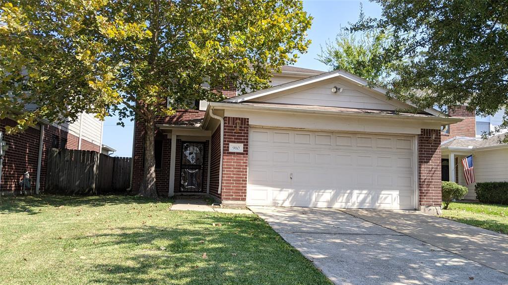 Foto principal - 910 Calm Creek Ct