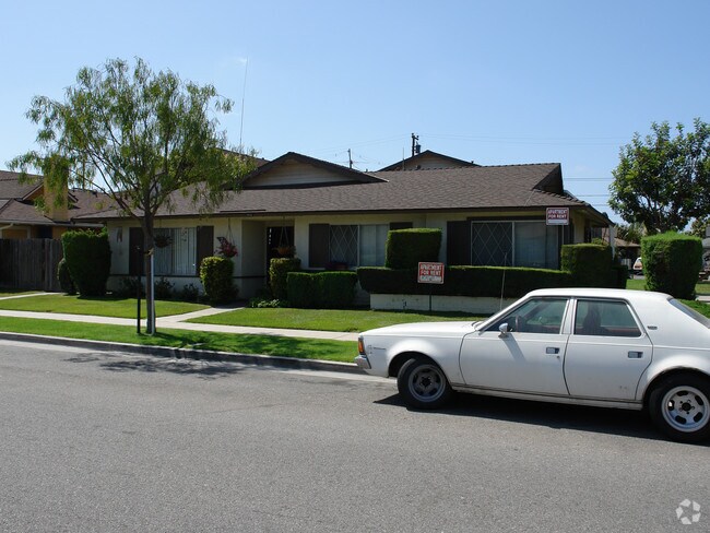 Building Photo - 7632 Volga Dr