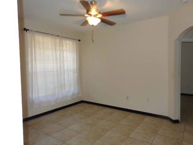 Foto del edificio - 845 Grand Regency Pointe