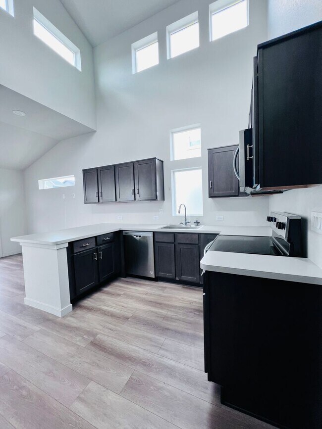 Foto del edificio - 3565 Greenways Main Blvd