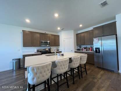 Foto del edificio - 14185 Epply Dr