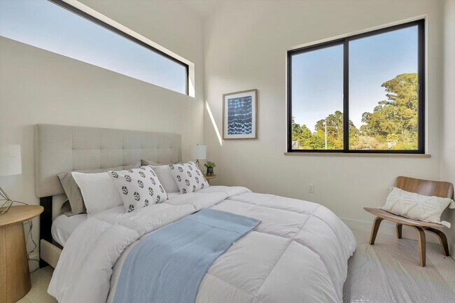 Building Photo - 103-119 Darlington