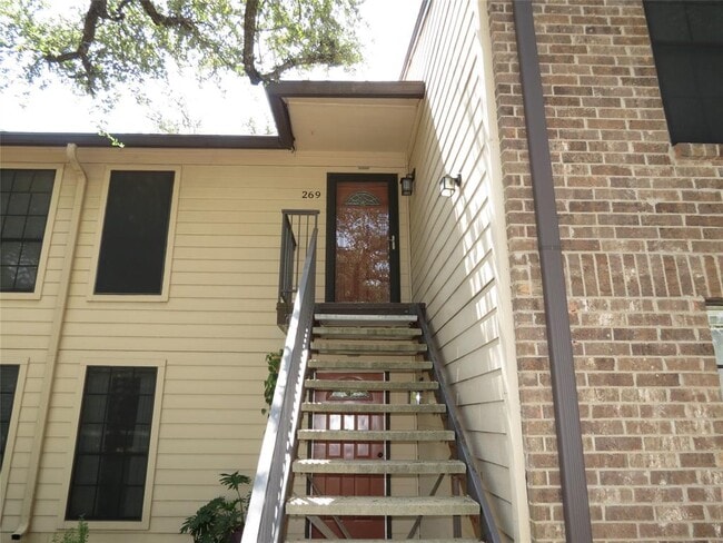 Foto del edificio - 4159 Steck Ave
