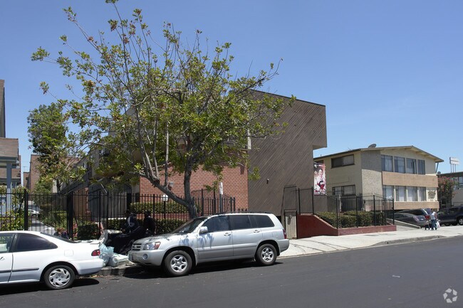 Building Photo - 254 S Hobart Blvd