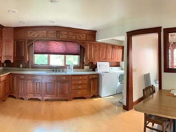 Building Photo - 310 Scallon St