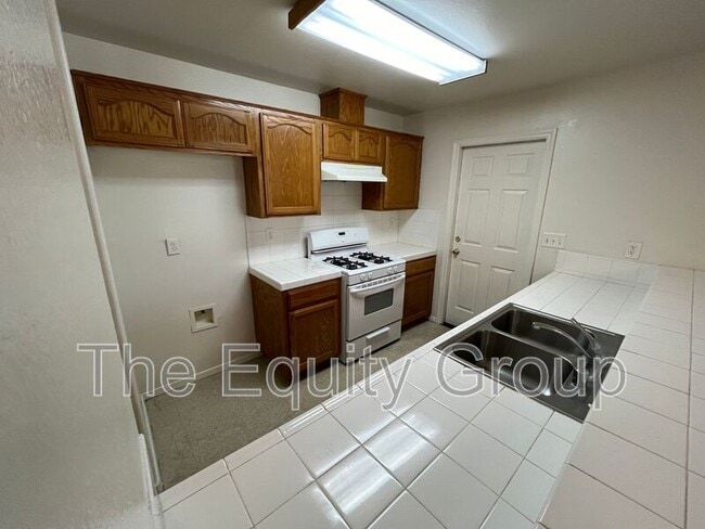 Building Photo - 94 N Fourth