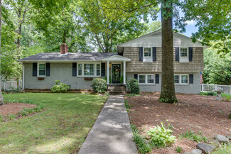 Building Photo - 413 Cherokee Dr