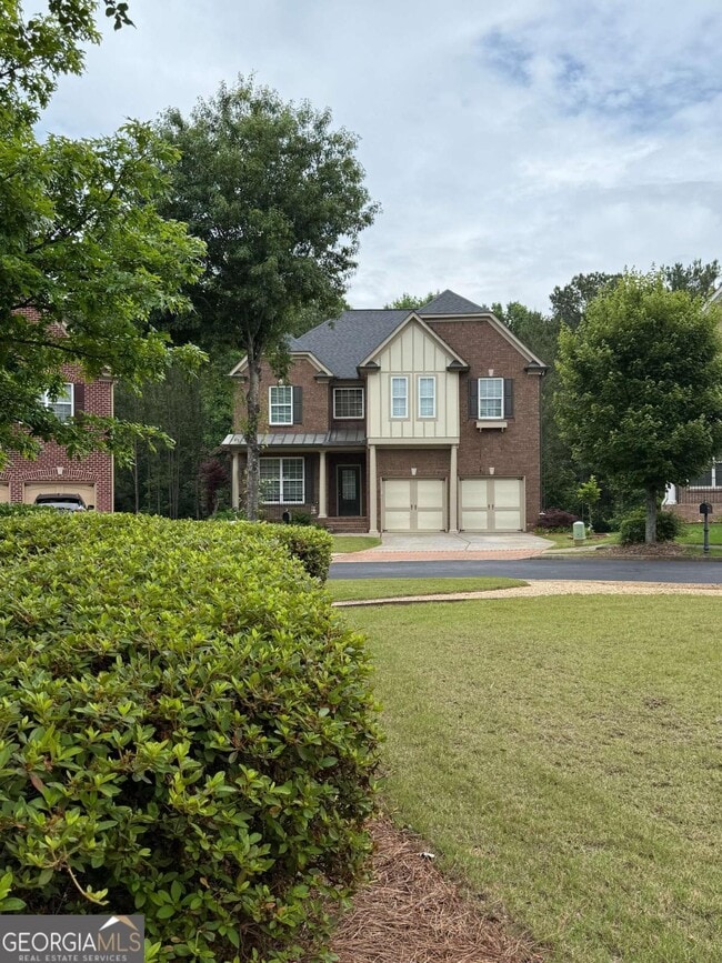Building Photo - 2501 Royston Dr
