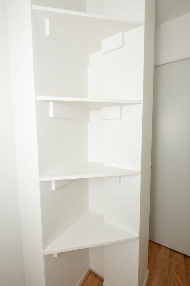 Interior Photo - Beverly Alder Apartments