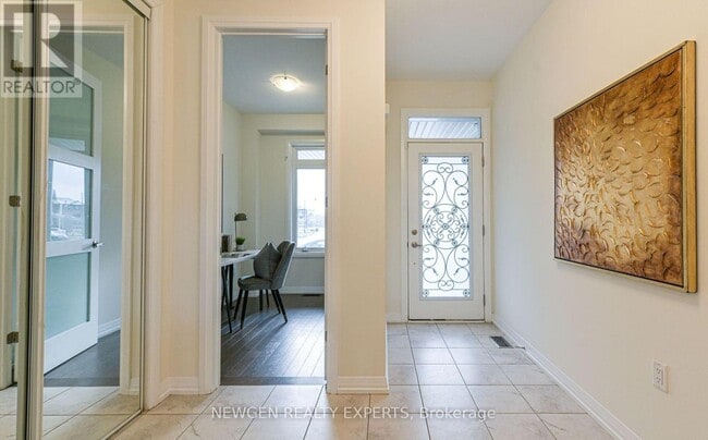 Building Photo - 35 Divers Rd