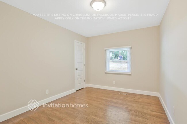 Foto del edificio - 664 Indigo Ln NW