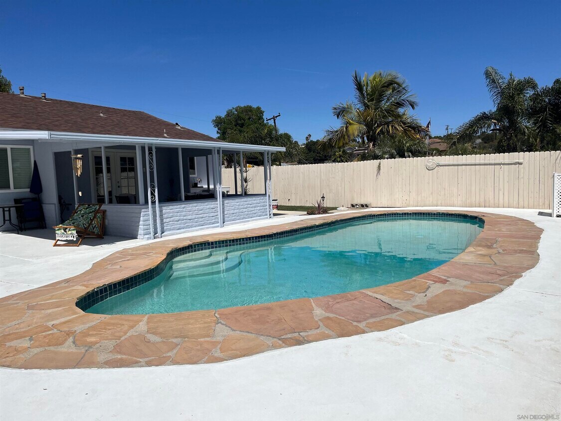 Foto principal - 2125 Hilldale St