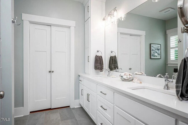 Building Photo - Build Equity While Leasing - Lease and Own...