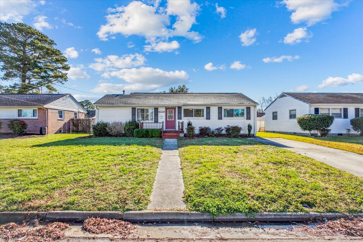 14 Frances St, Newport News, VA 23601 House Rental in Newport News