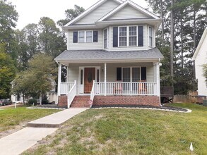 Building Photo - 220 Whistling Swan Dr