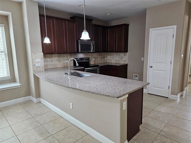 Foto del edificio - 360 Quarry Ln