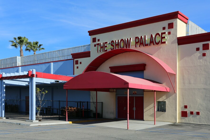 Picture of Peacock Oceanside