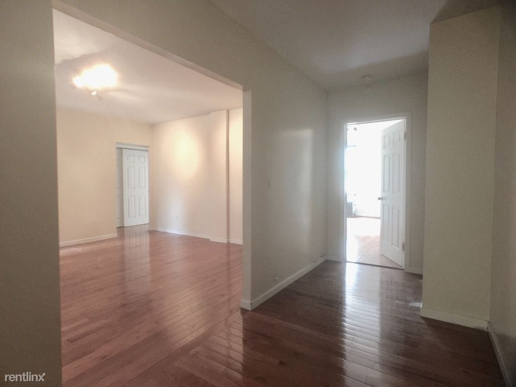 Foto principal - 723 W 177th St