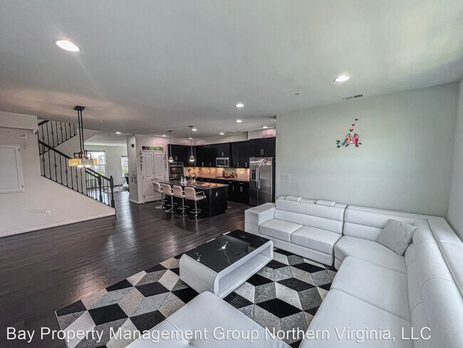Foto del edificio - 3 br, 2.5 bath House - 13699 Endeavour Dr