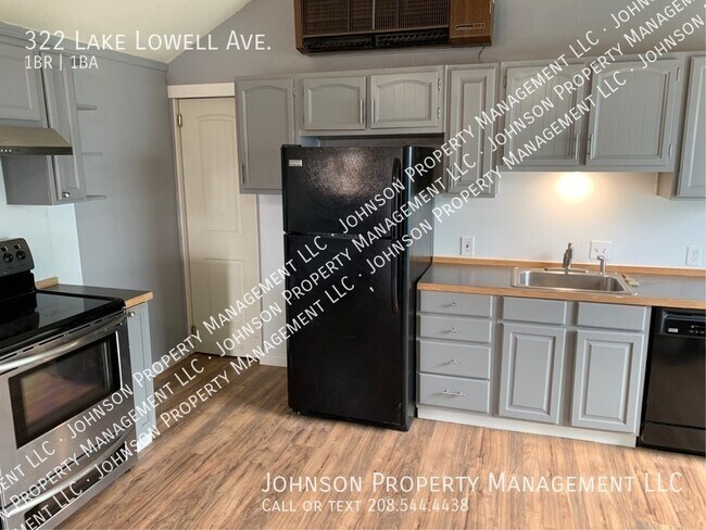 Foto del edificio - 322 Lake Lowell Ave