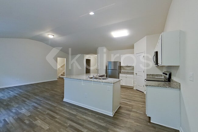 Building Photo - 1245 Amberlight Circle