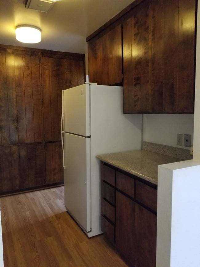 Building Photo - 1099 Noe St