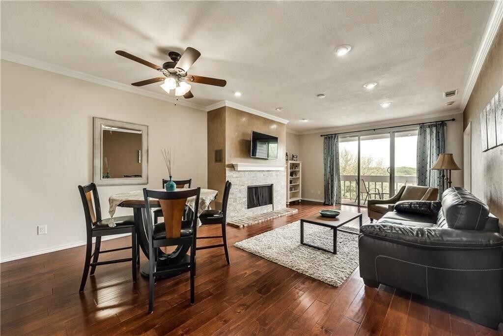 Foto principal - 5310 Keller Springs Rd