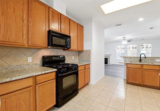 Foto del edificio - 18427 Grove Brook Ln