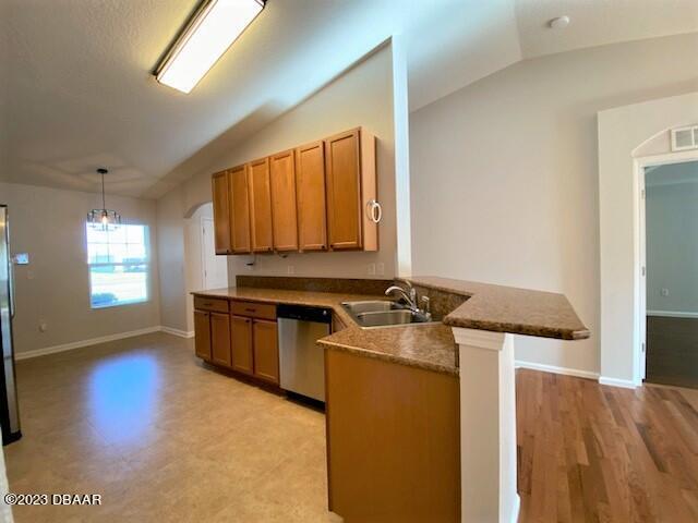 Building Photo - 5345 Peach Blossom Blvd