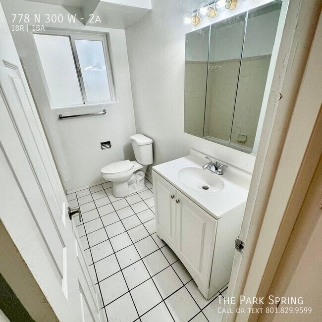 Foto del edificio - 778 N 300 W