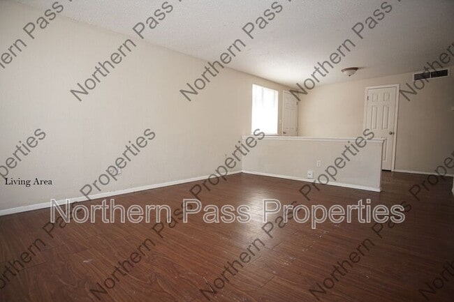 Building Photo - 114 Bauxite Ave