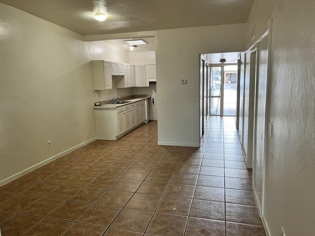 Foto del edificio - 926 W Wedwick St