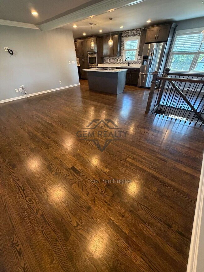 Foto del edificio - 7319 Chancellor Rd