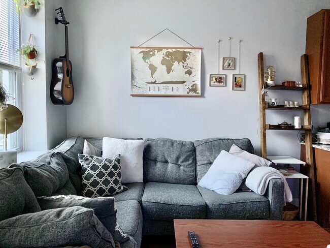 Photo - 3318 Sherman Ave NW Apartments