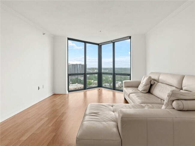 Building Photo - 2870 Pharr Ct S Northwest