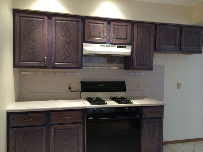 Foto del edificio - 2828 E Eastwood St