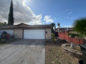 Building Photo - 2112 Banyan Way