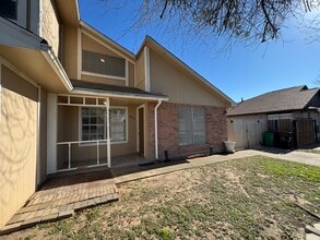 Building Photo - 7409 Tierra Verde Dr