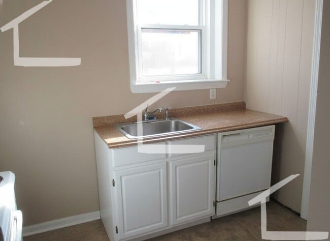 Photo - No Brokers Fee, Steps from the T Stop, Eat-in Kitchen Porch, Parking for Rent, Pets Friendly Apartment