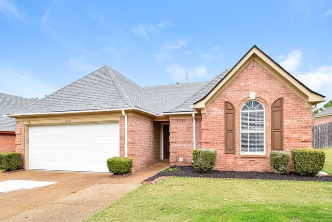 Building Photo - 6942 Scofield Cove