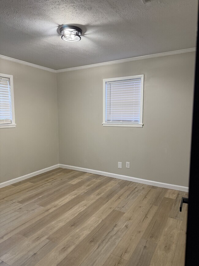 Foto del edificio - 2559 St Clair St