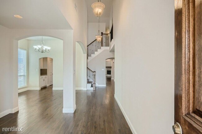 Building Photo - 4 br, 3.5 bath House - 3730 Wagon Wheel Wa...
